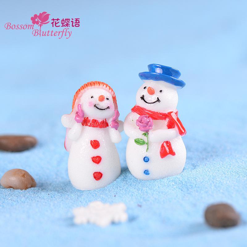 Phụ Kiện Tiểu Cảnh Tiểu cảnh cặp đôi Noel tặng hoa và người tuyết trang trí (ZC-1111)