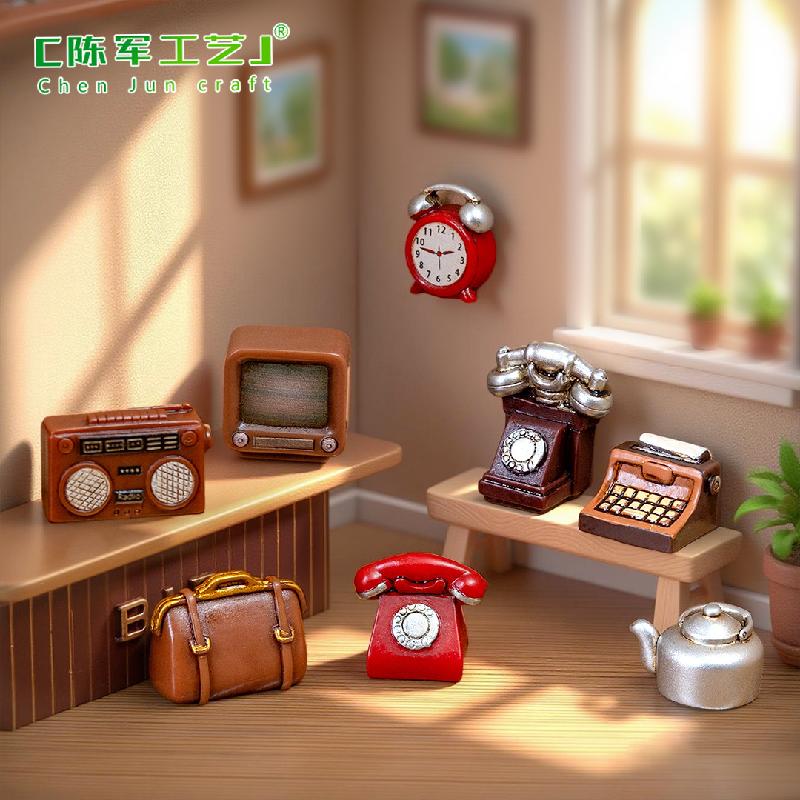 Phụ Kiện Tiểu Cảnh Tivi Điện Thoại Cổ Mini Trang Trí Nhà Búp Bê (PK-26)