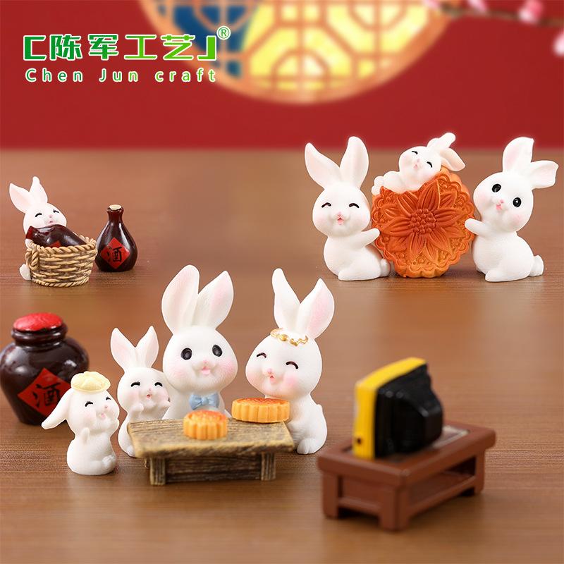 Phụ Kiện Tiểu Cảnh Tiểu cảnh thỏ Trung Thu và bánh, trang trí cây cảnh mini (ZC-229)