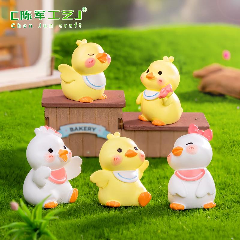 Phụ Kiện Tiểu Cảnh Tiểu cảnh vịt vàng đôi dễ thương, phụ kiện trang trí xe hơi (ZC-556)