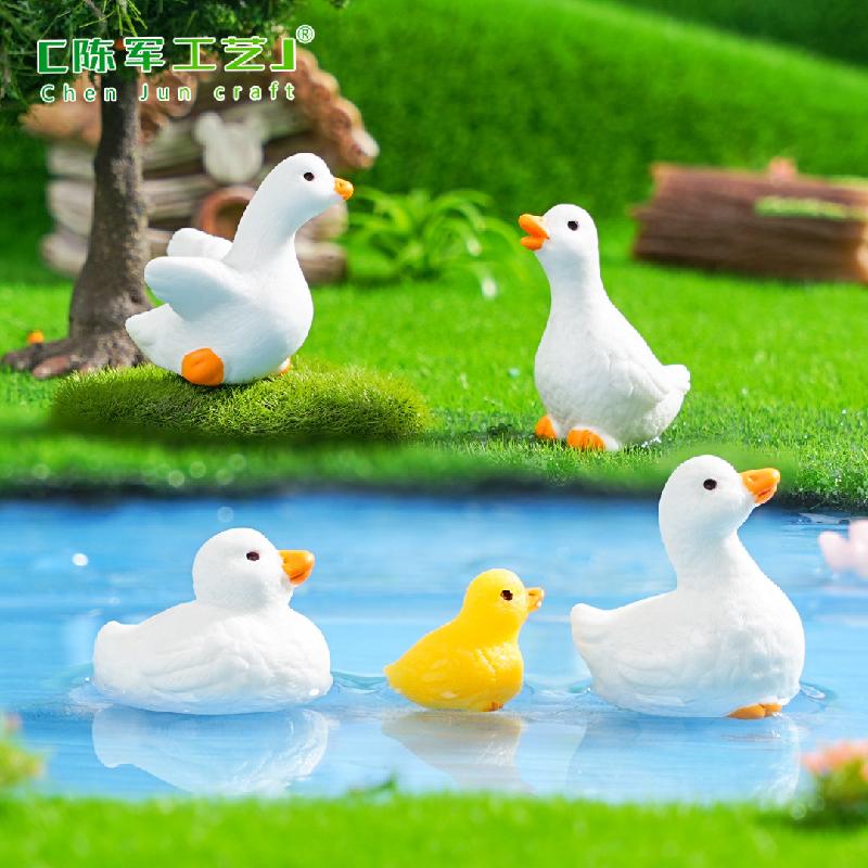Phụ Kiện Tiểu Cảnh Gia đình vịt con mini (PK-1116)