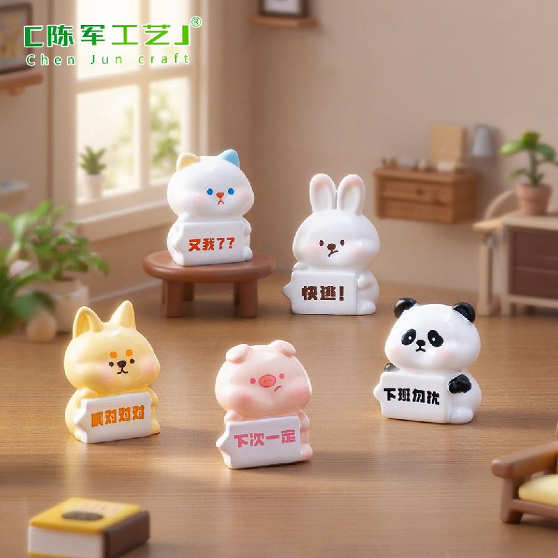Phụ Kiện Tiểu Cảnh Gấu Trúc Và Heo Công Sở Mini Trang Trí (PK-212)